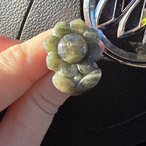 Labradorite Sunflower Crystal Vent Clip
